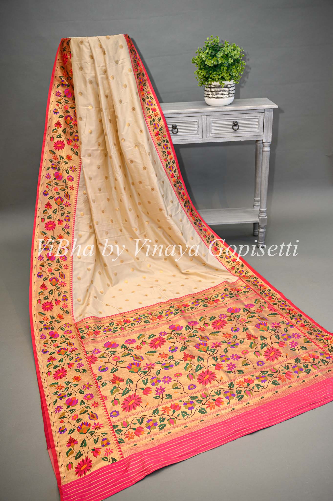 Beautiful Pallu & Jacquard Weaving Work On All Over The Saree 19799N –  Griiham