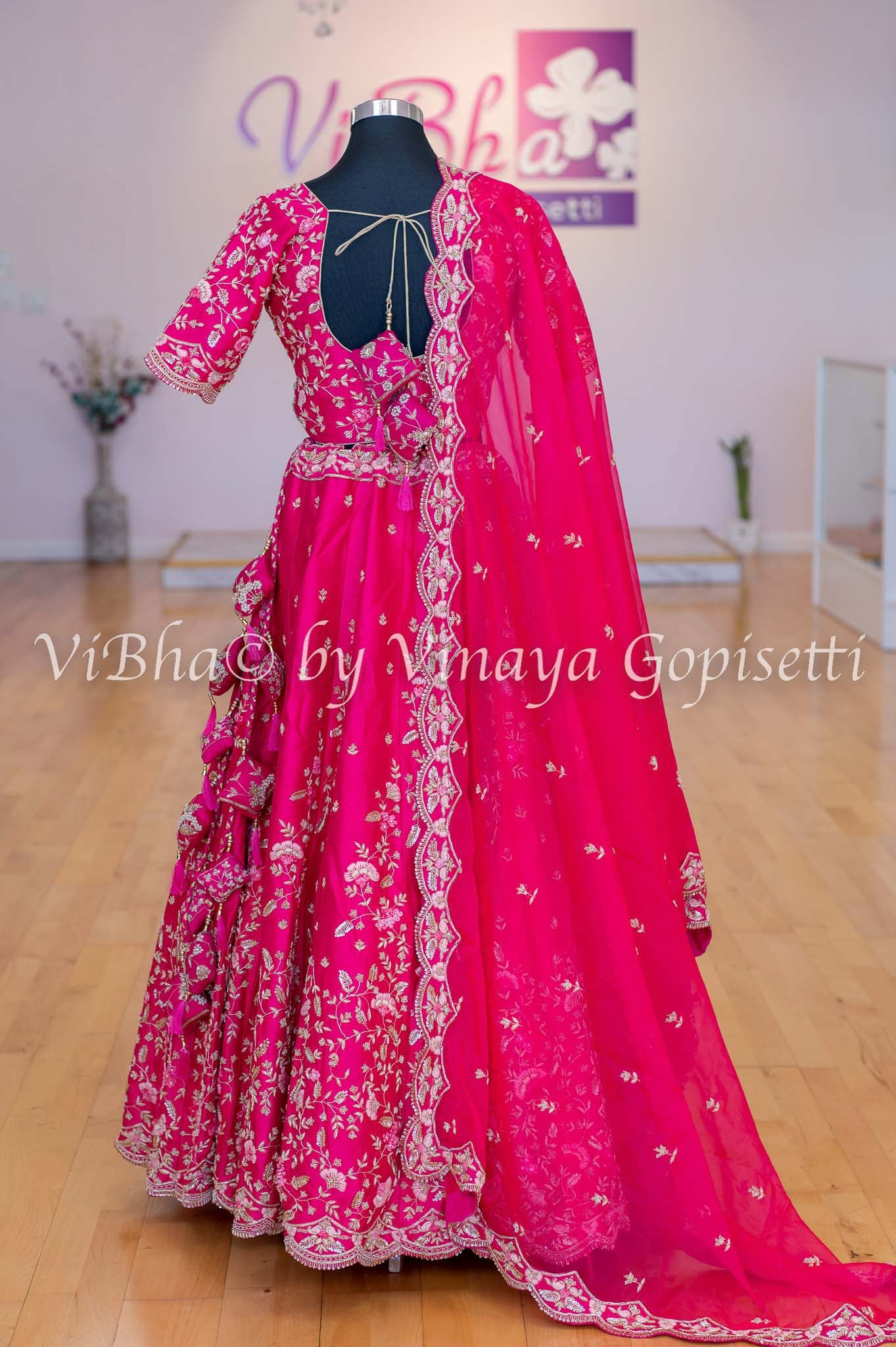 Buy Bollywood Designer Red Lehenga Choli for Women, Wedding Bridal Party  Wear Lengha Choli,indian Traditional Latest Trending Lehnga Blouse Online  in India - Etsy