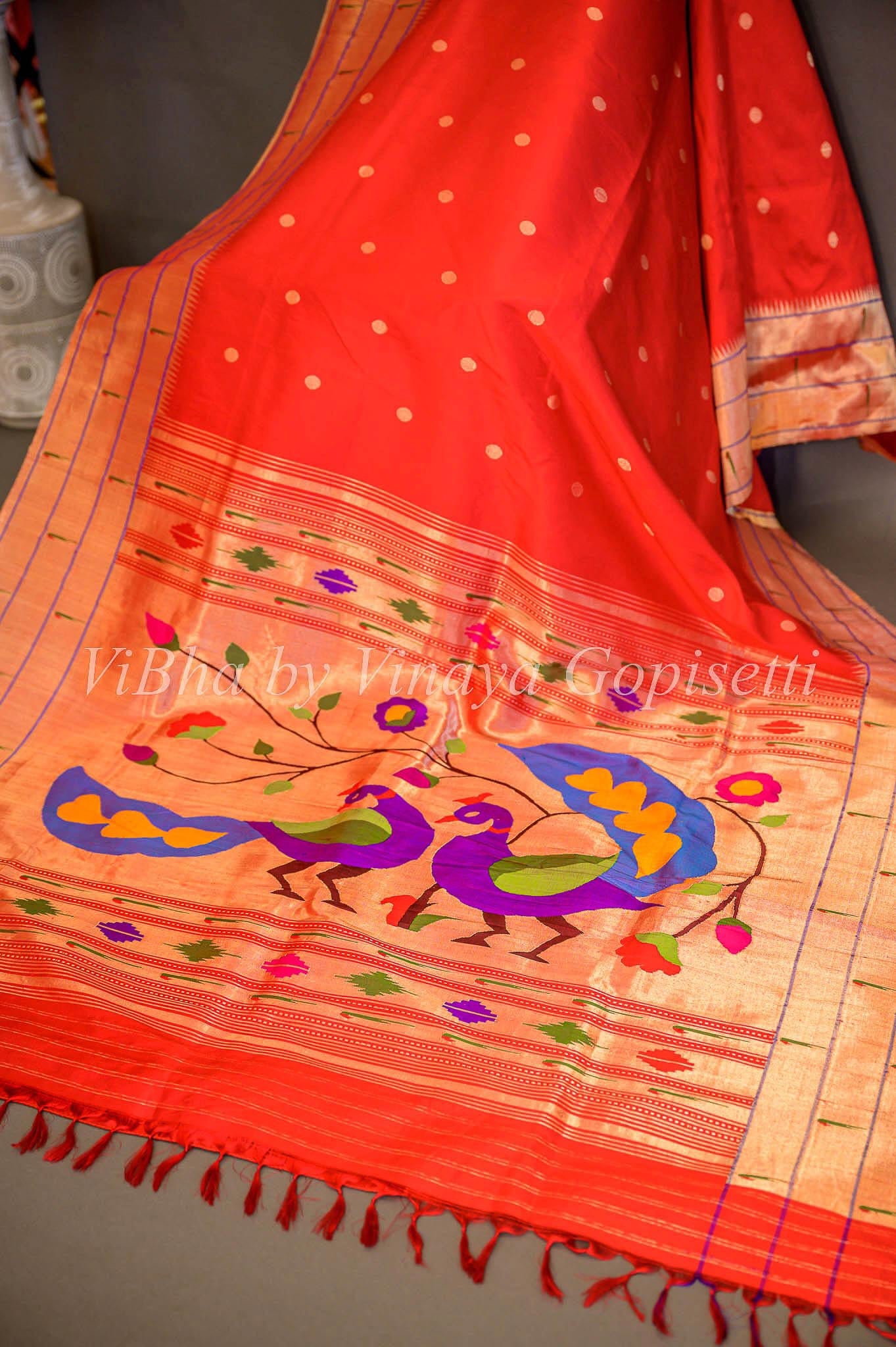 Buy Intricate Jaal Woven Banarasi Saree In Chilli Red online-Karagiri –  Karagiri Global