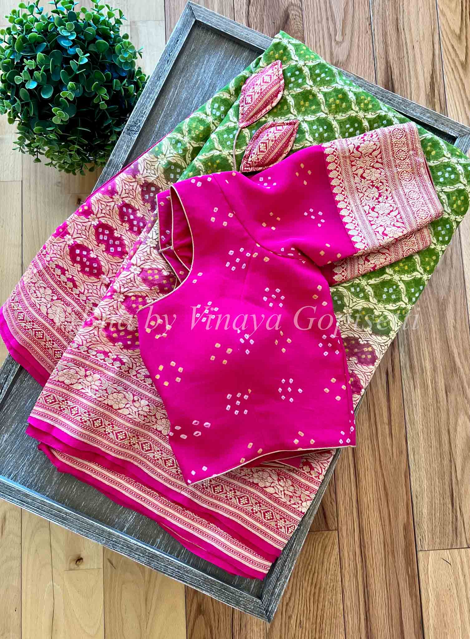 Ahaana - Green Soft Silk Saree With Pink Blouse, सॉफ्ट सिल्क साड़ी - S  Pharmacy, Koothanallur | ID: 2849740077573