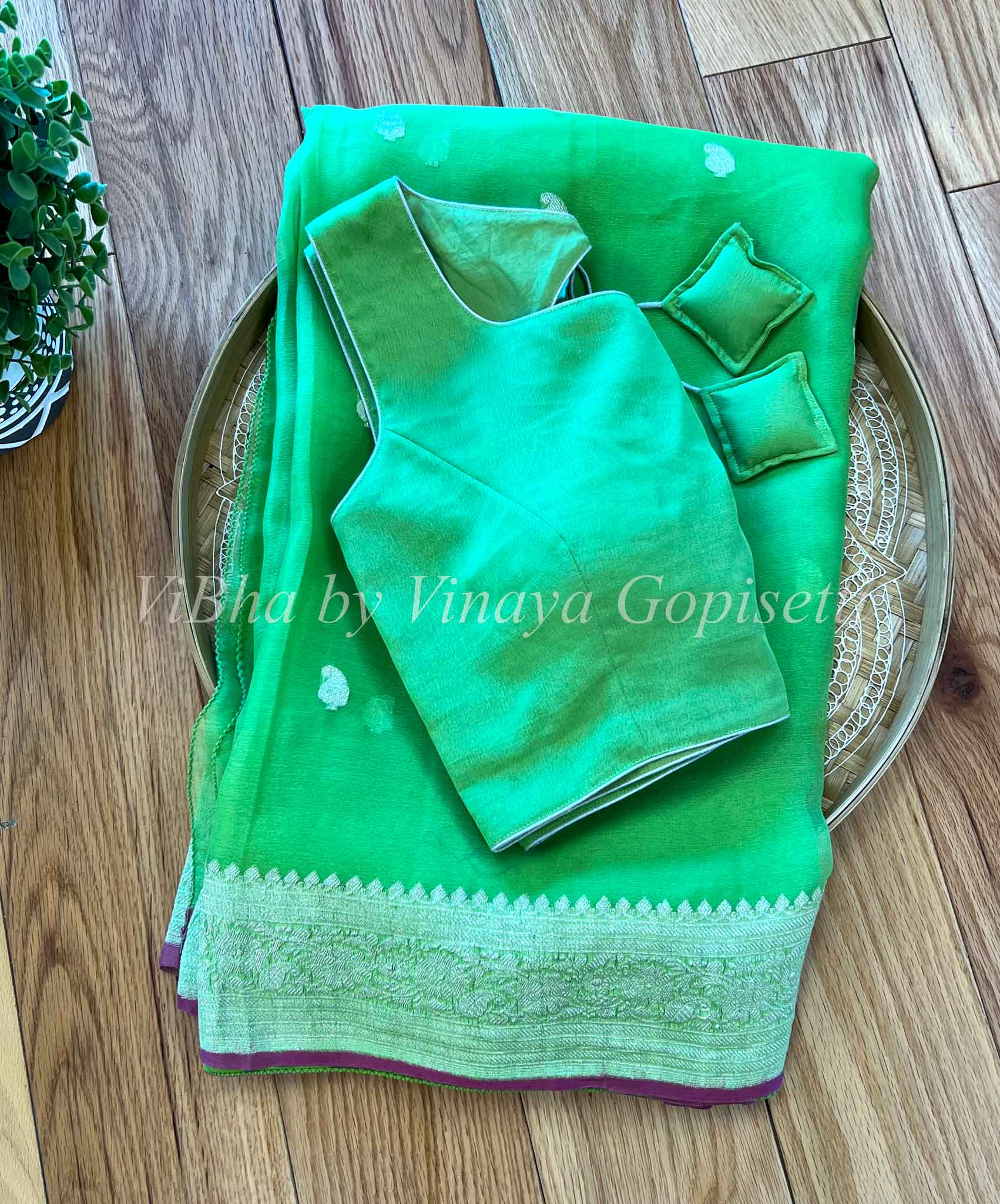 Chiffon and Tanchoi Banarasi Sarees | chiffon, Zari, sari | Chiffon and  Tanchoi Banarasi Sarees A very popular collection of chiffon banarasi sarees  feature in today's collection. We have some shaded colours