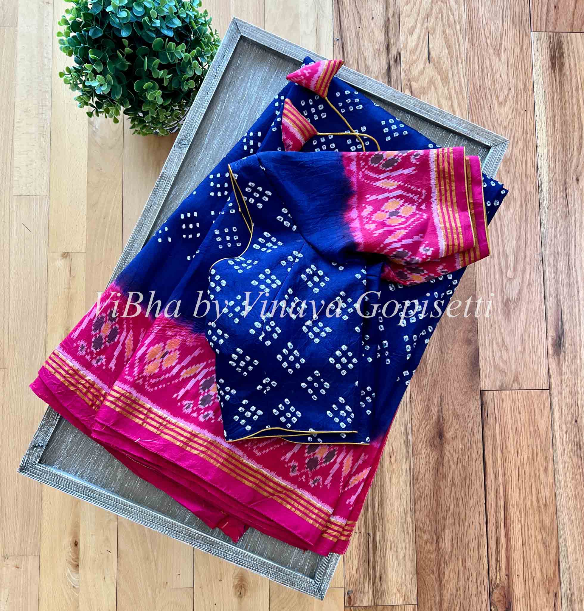 Tute blue and rosey pink barfi achol khadi silk handloom saree