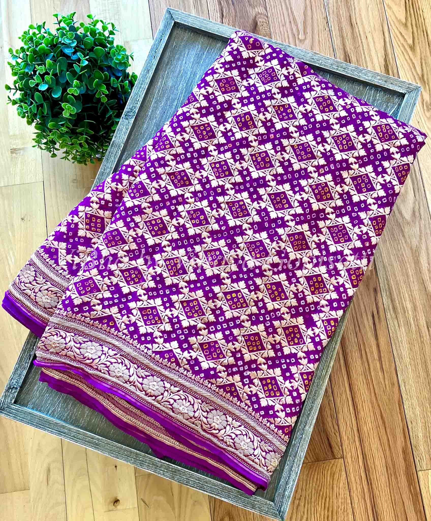 Buy Nirmohi Fashion Women Purple Printed Georgette Bandhani Saree Online at  Best Prices in India - JioMart.