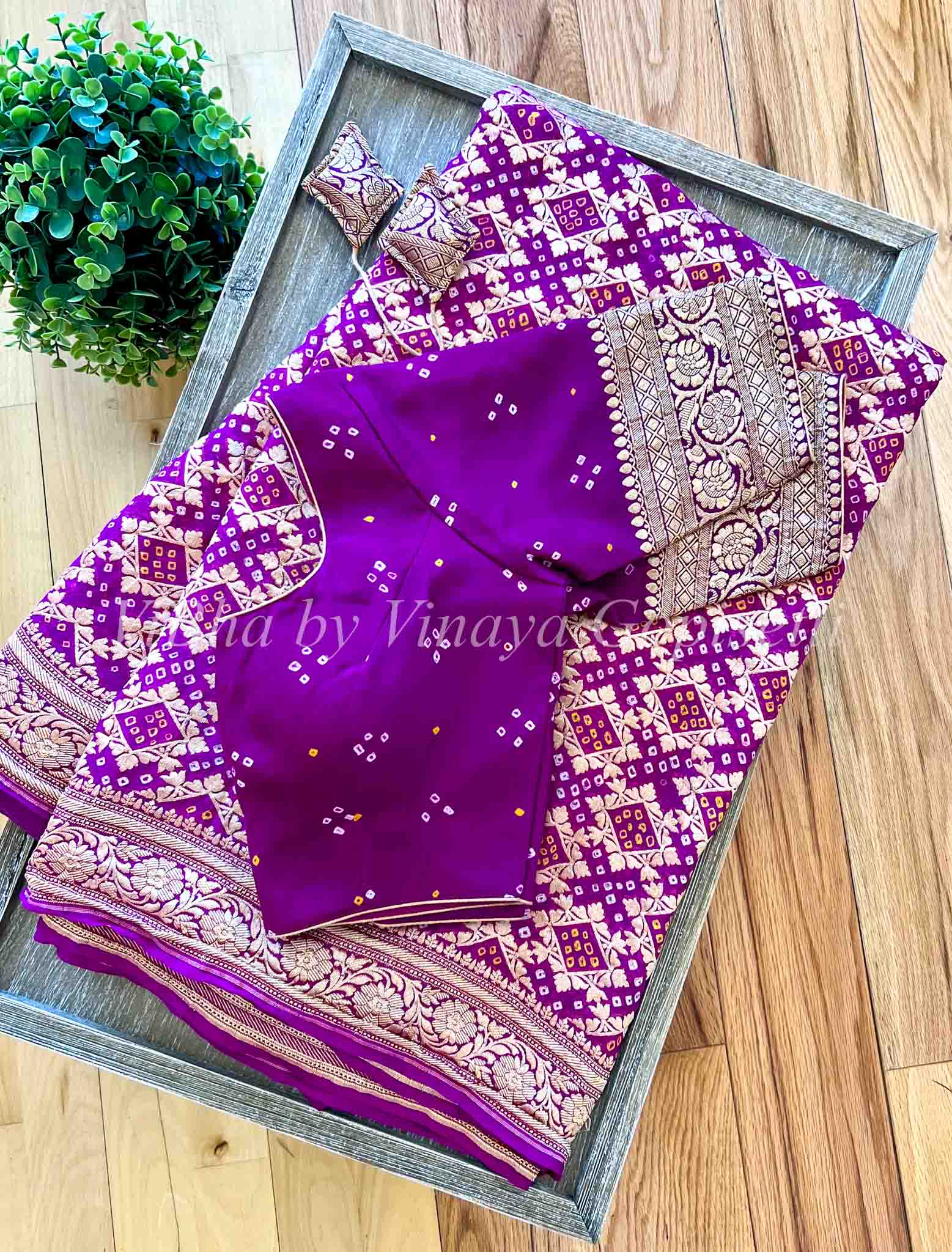 Georgette Saree - Buy Designer Sarees Online at Clothsvilla 2