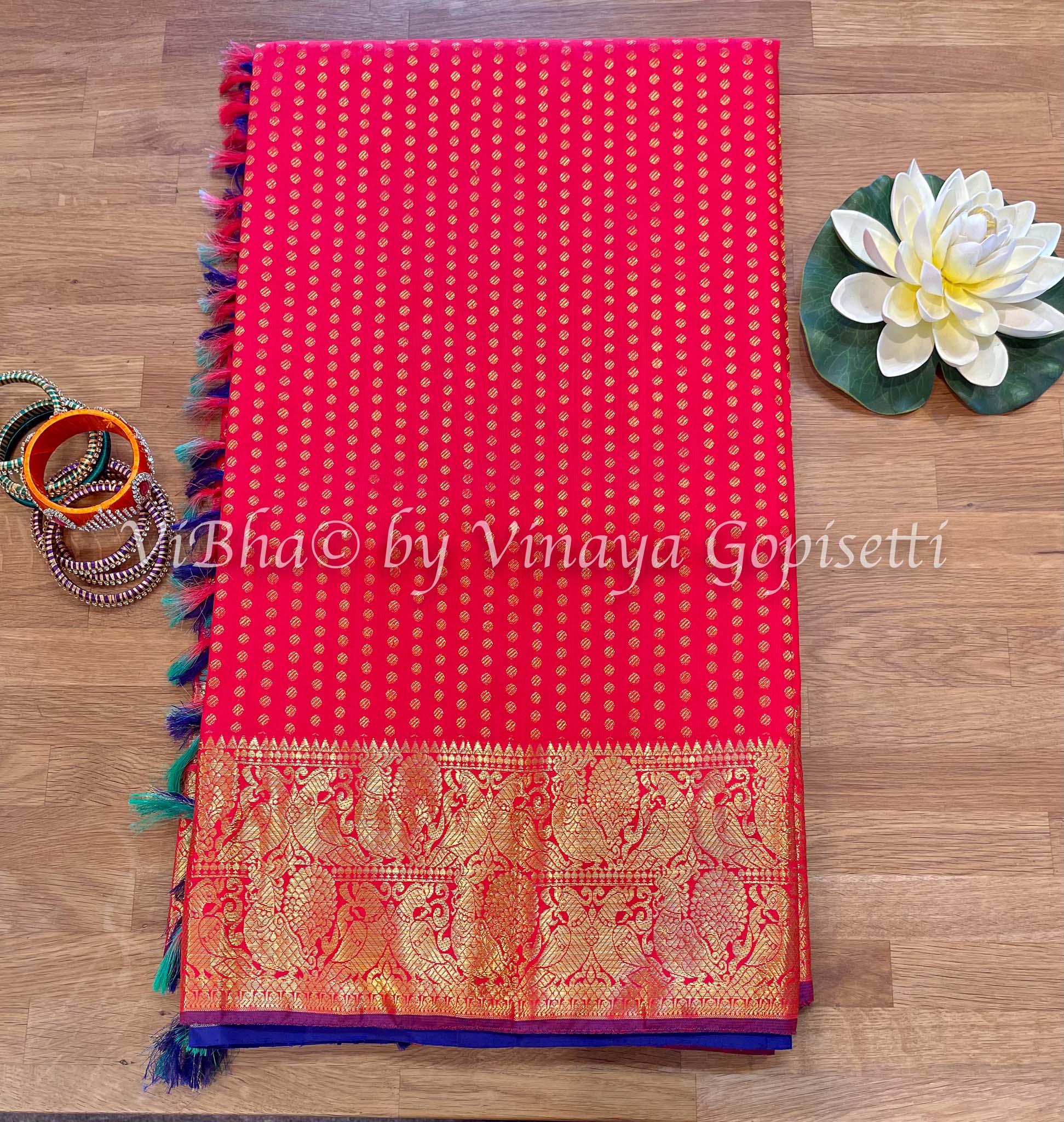 RED GADWAL SAREE,Contrast Blouse Gadwal Silk,Butti Gadwal Pattu –  pochampallysarees.com